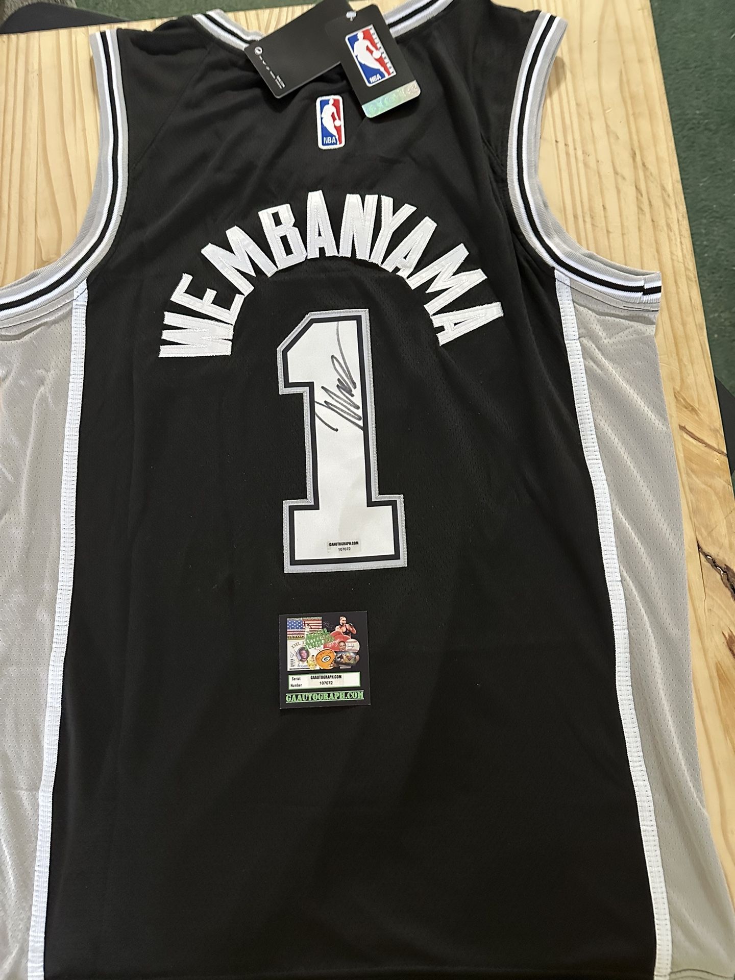 VICTOR WEMBANYAMA SIGNED SAN ANTONIO SPURS AUTOGRAPHED NIKE JERSEY W/COA XL 570
