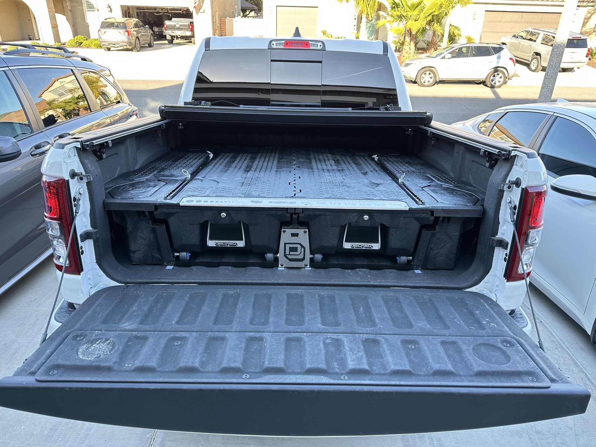 2019-up (new Body) RAM 1500 DECKED drawer System.