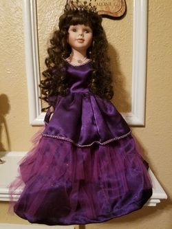 Quinceañera doll and tiara