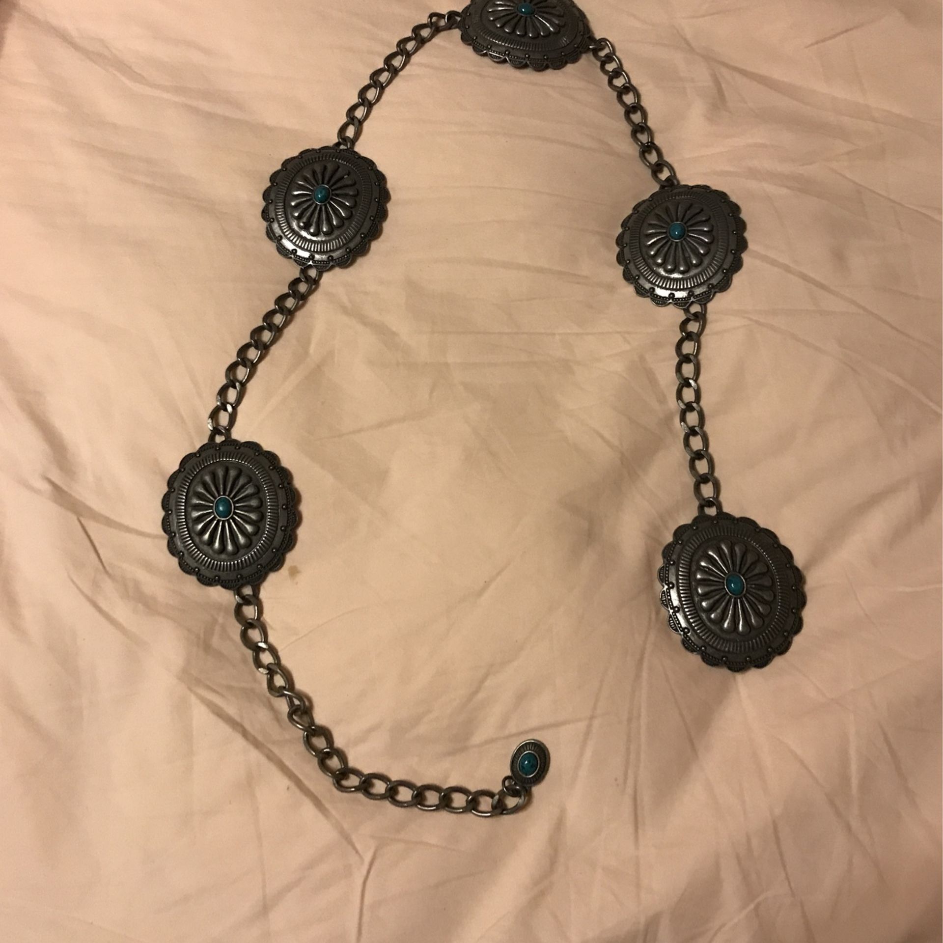 Metal Circle Belt With Trquas Stone