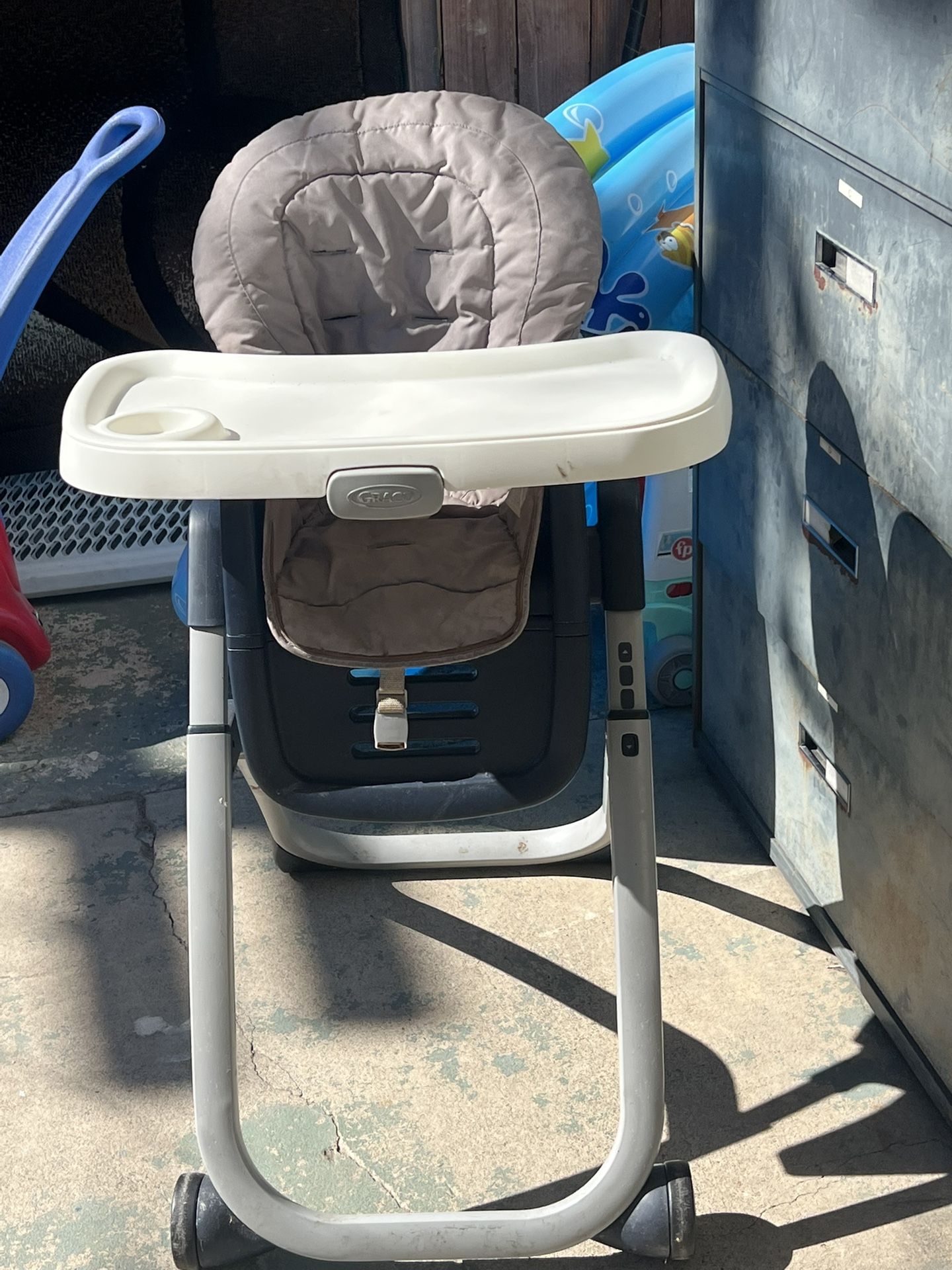 High Chair 