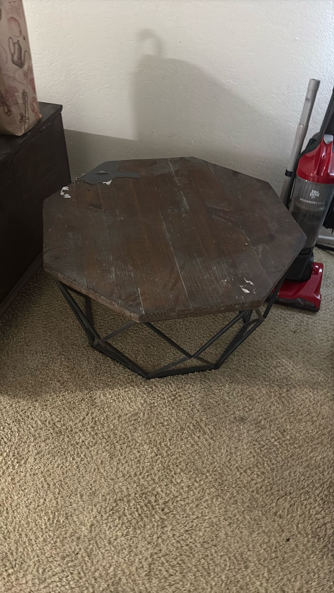Free Coffee Table
