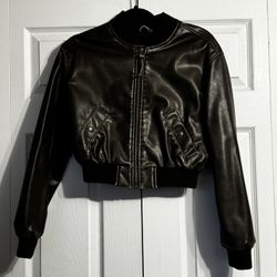 Cropped Leather Jacket 
