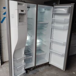 Rare Counter Death Whirlpool Side By Side Ice And Water Stainless Fridge With Warranty