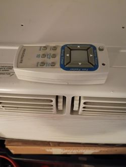 Frigidaire 6000 BTU air conditioning window unit