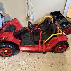 Little Tykes Dino Dune Electric car
