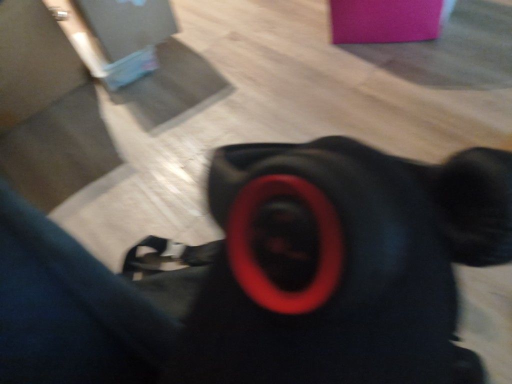 Headphones And Earbuds 