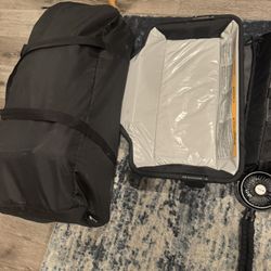 4Moms Pack N Play System- Everything Included! 