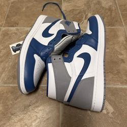 Jordan 1 Size 10.5 