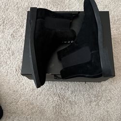 Men’s NR Chelsea Boots 11.5