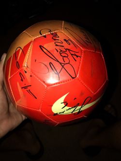 Ball signed by all Cruz azul players