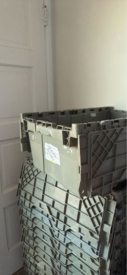 Storage plastic bins