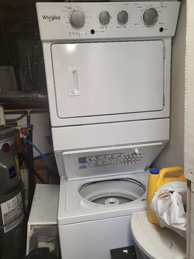 Stacked Whirlpool Washer/Dryer-Excellent Condition