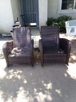 Brand new oversized patio chairs brand new patio rocking chairs brand new patio set firm price!!