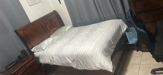 4 piece full bedroom set