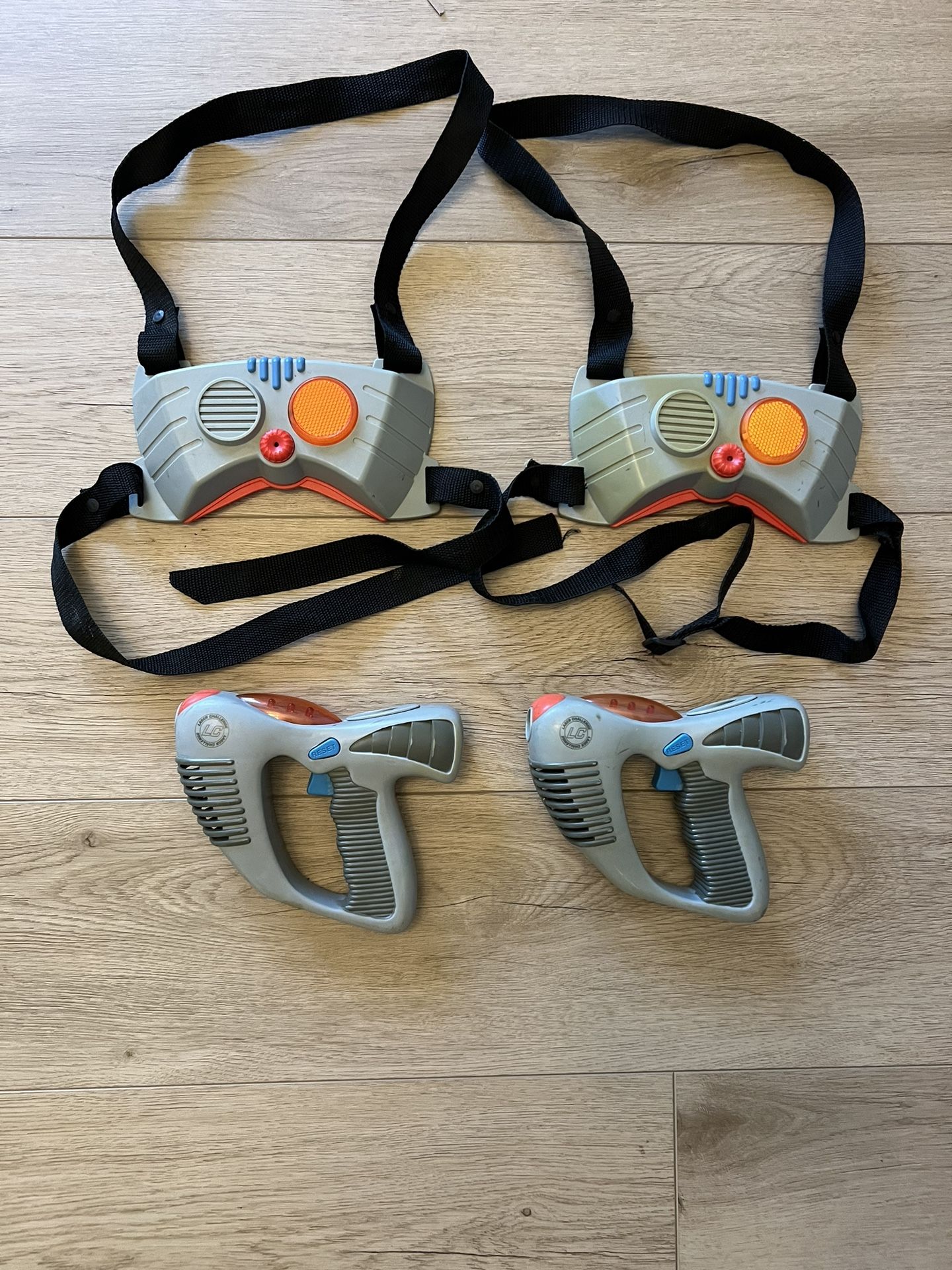Set of 2 - Vintage 1990s Laser Challenge Team Force Pistols Laser Tag Toy
