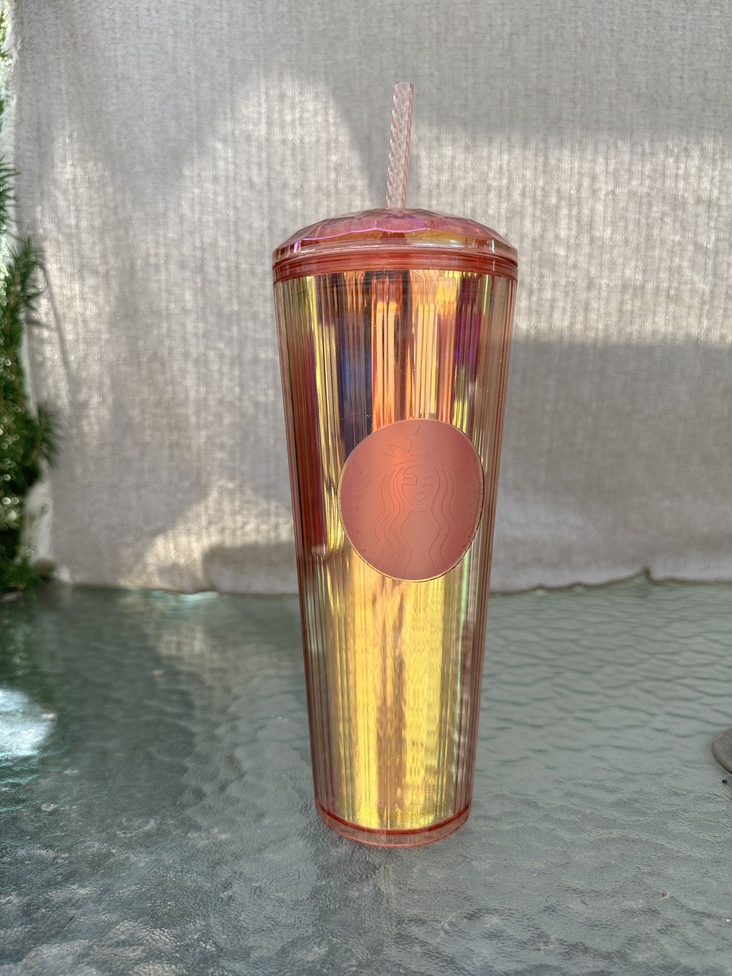 Starbucks Pink Dome Lid Tumbler- 24 Oz for Sale in Claremont, CA - OfferUp