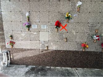 Cremation burial/ niche