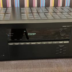 Onkyo Amplifier (av Receiver TX-SR444) like new