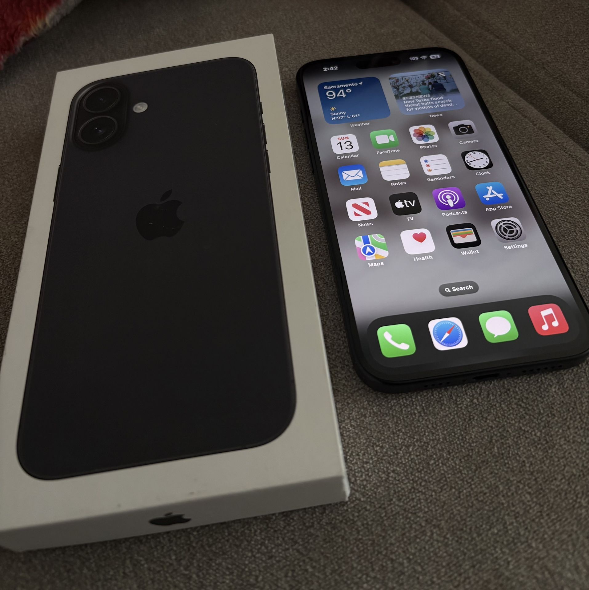 iPhone 16 Pro Max