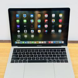 Apple MacBook Pro 256GB 13 inch with Touch Bar l 2018 Ready To Use!