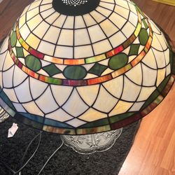 Tiffany Style Lamp 