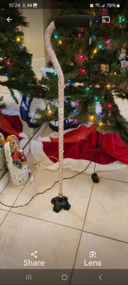 Offset Cane With Quad Support Tip