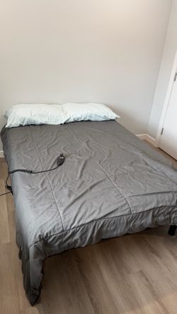 Linenspa Full Adjustable Bed Base