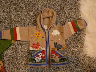 KUYAY Kids Size 0 Peruvian Alpaca Hand Embroidered Hooded Zip Jacket Animals