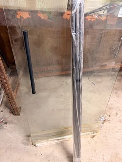 One piece sliding shower door