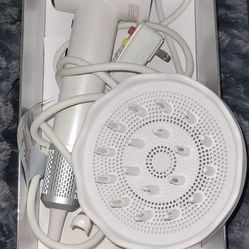 Brand NEW blow dryer