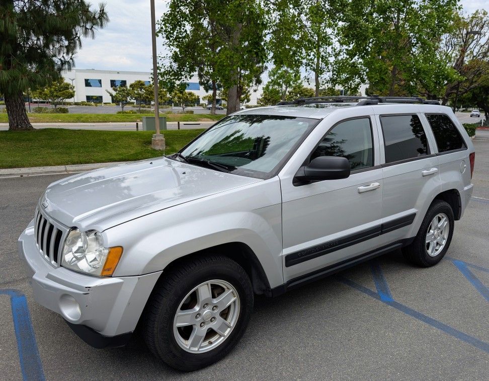 2006 Jeep Grand Cherokee Laredo