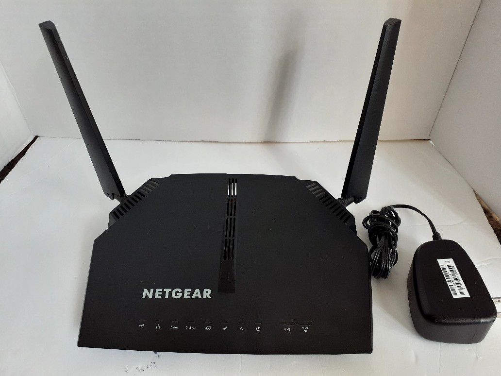 Netgear wifi router C6220