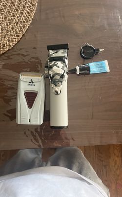 Babyliss pro clipper and Andis shaver