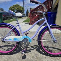Nice Cruiser Bike Ready To Ride 