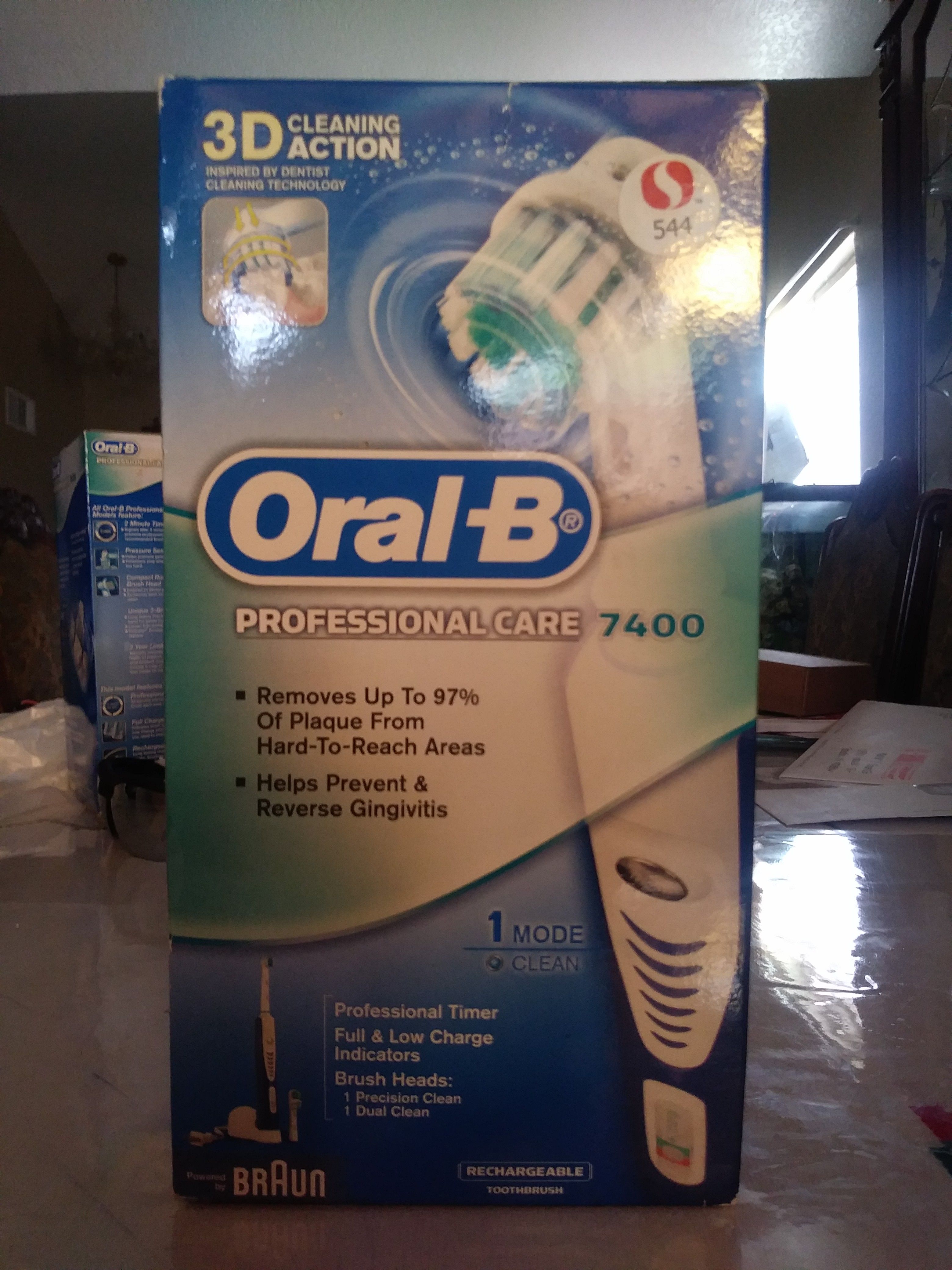 Oral-b tooth brush