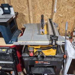 Dewalt Table Saw