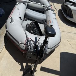 INTEX 4 man inflatable raft with trolling motor