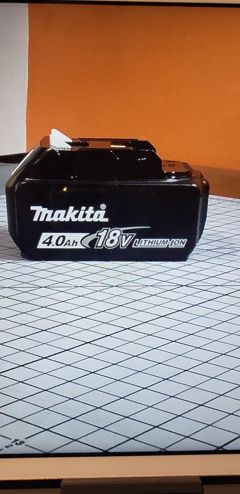 MAKITA 18V LITHIUM BATTERY 4AH