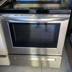 Frigidaire Stainless Ceramic Range 