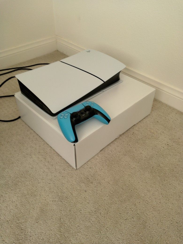PlayStation 5 Slim Digital $400