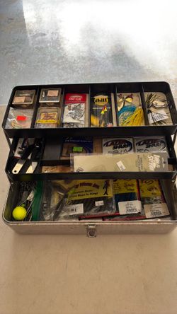 2 tray tackle box loaded