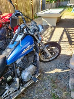 Honda Shadow VT1100 American Classic Edition