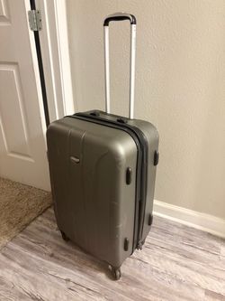 Hard top suitcase