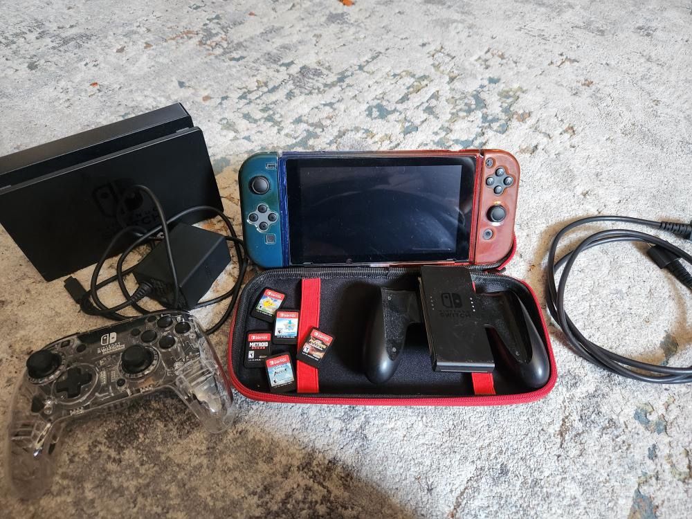 Nintendo Switch