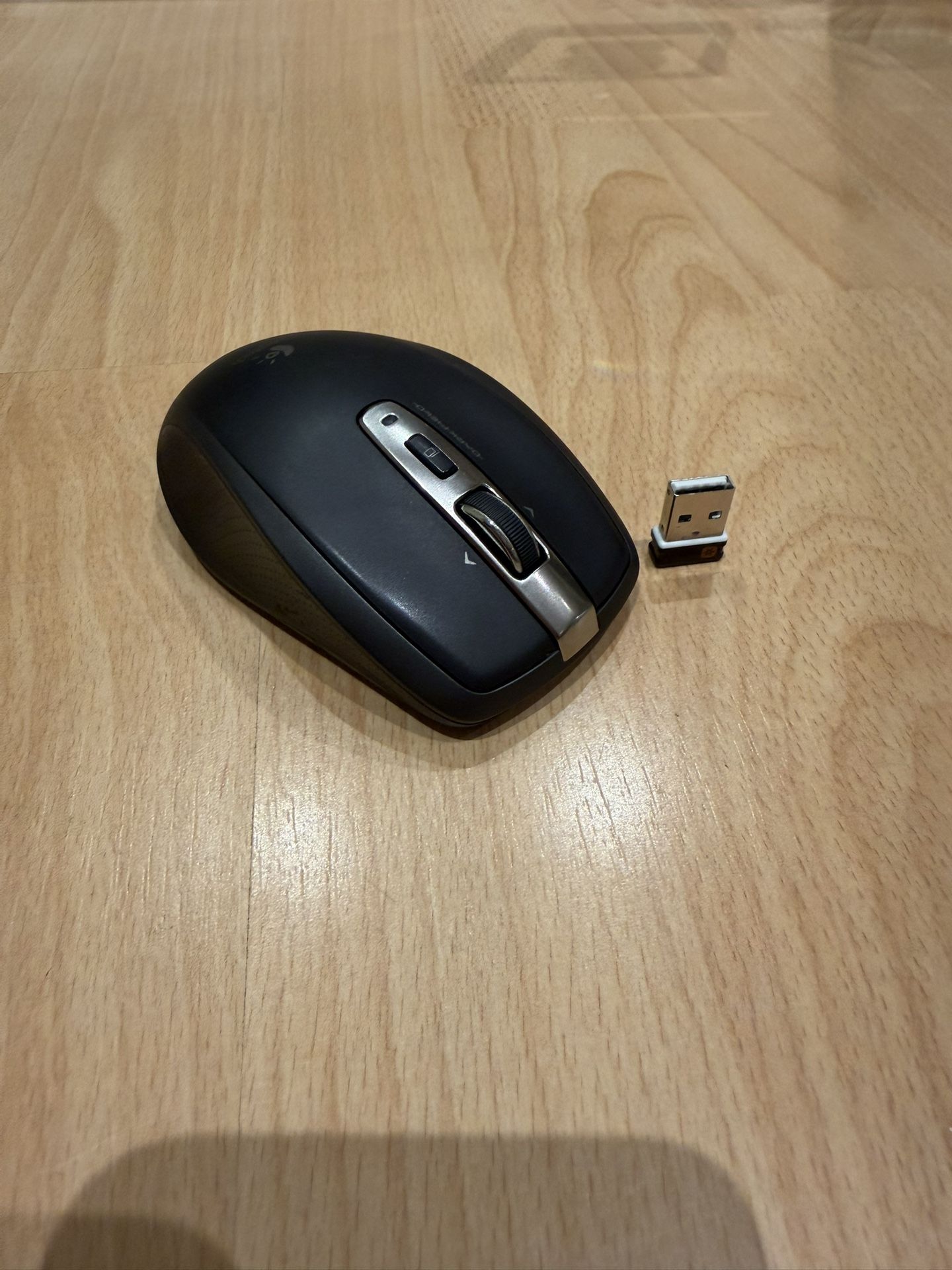 Logitech Anywhere MX Wireless Mouse w/ Darkfield Laser - Includes Unifying Receiver & Travel Case