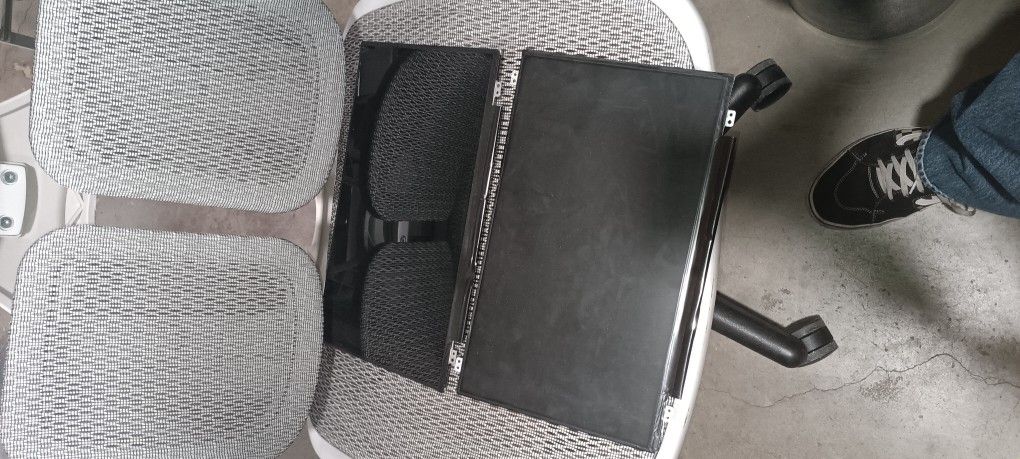 Laptop Screens $20 Each