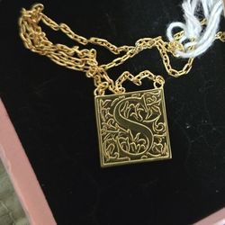 Gorgeous Brand New Sterling Silver With Gold Tone Necklace With Letter S On It NO Flaws Perfect With Tags