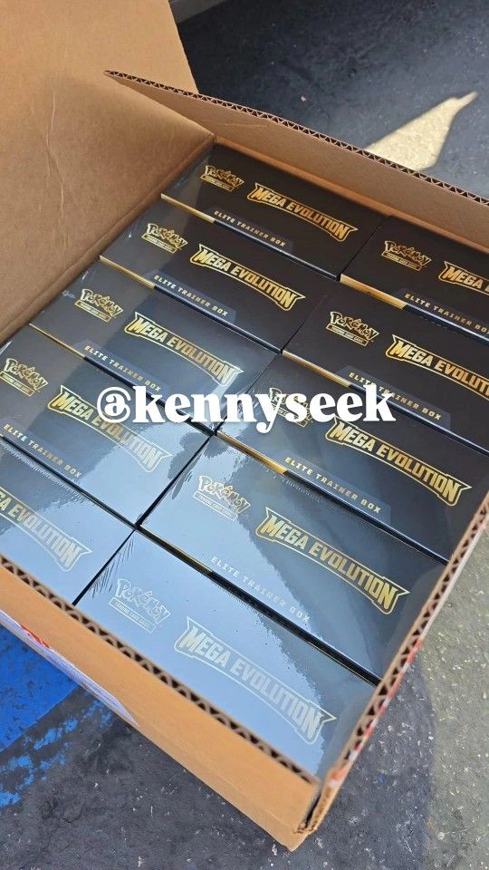 Lucario Gardevoir Mega Evolution ETB