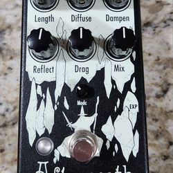 Earthquaker Afterneath Reverb Pedal